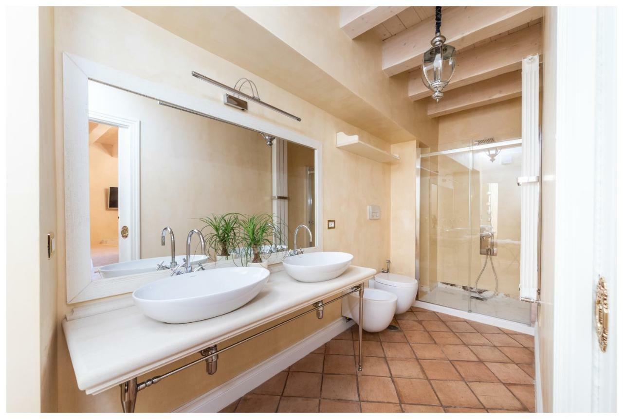 Boutique - Lodge & Suites Crotone Exterior foto